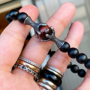 Men or women Dragon claws Matte onyx & red tiger eye gemstone bracelet